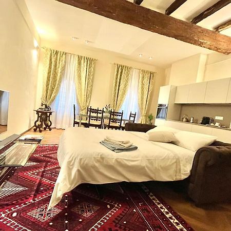 Lovely 2 Bedroom Apartment Nearby Piazza Maggiore Bolonha Exterior foto