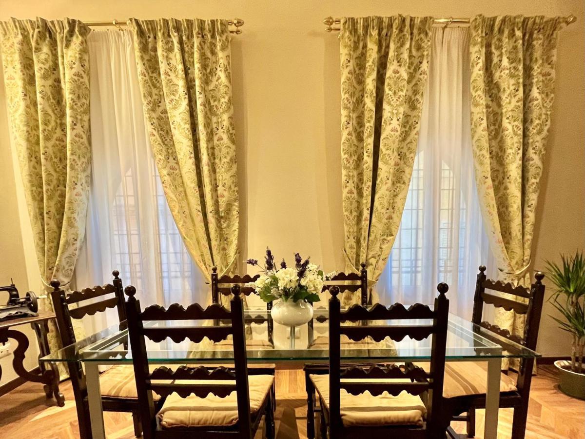 Lovely 2 Bedroom Apartment Nearby Piazza Maggiore Bolonha Exterior foto